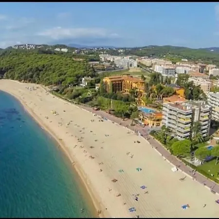 Seahomes Vacations - Acacias Beach&chic Apartment Lloret de Mar